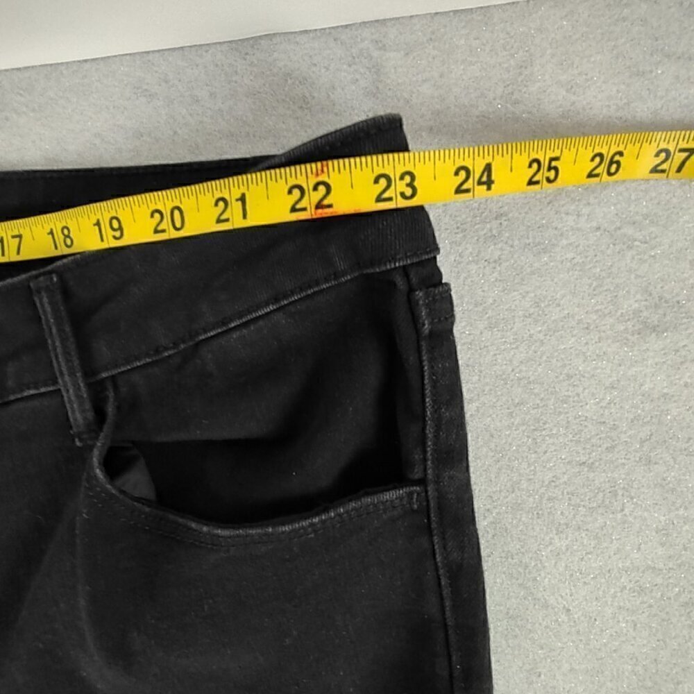Old Navy Women's Cotton Blend Mid Rise Kicker Boot Cut Black Jeans Size 26 - Picture 6 of 10